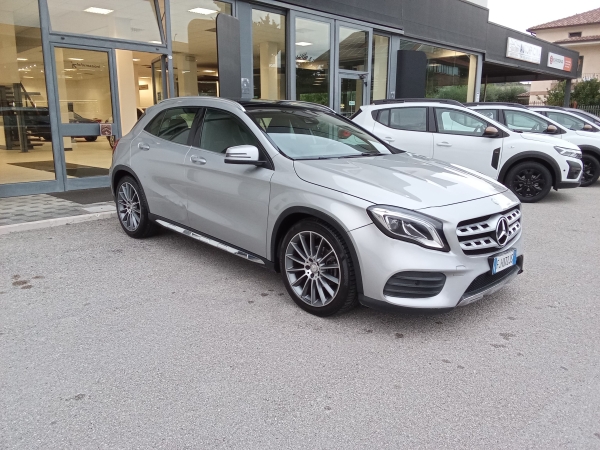 Mercedes GLA